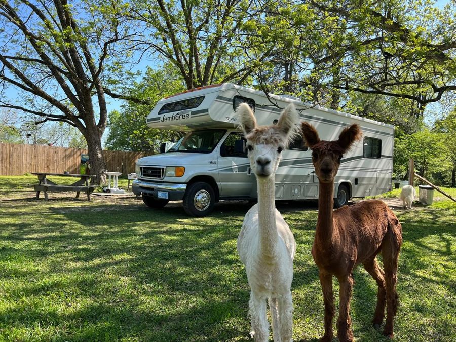 Harvest Hosts overnight RV parking